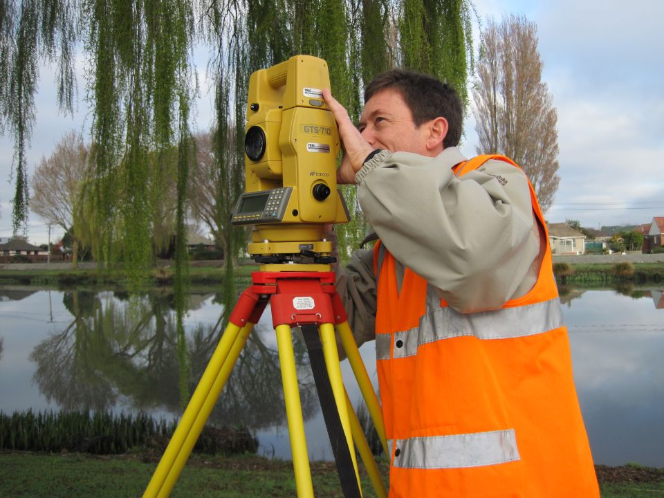 Surveying LEARNZ