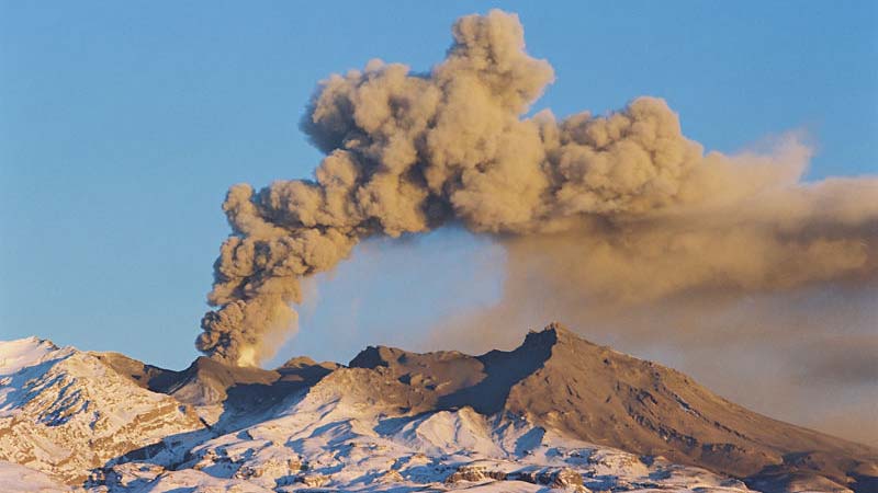 Volcanic ash is usually the most widespread and disruptive hazard from volcanic eruptions. Image: Earth Sciences New Zealand.